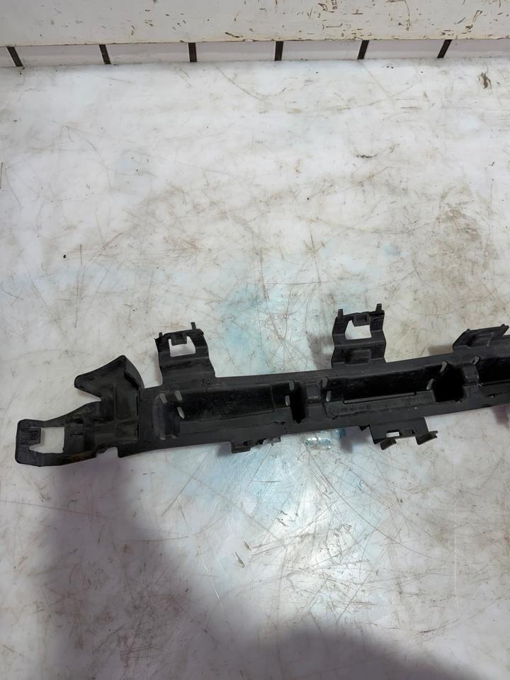 VW Golf 6 VI Aufpralldämpfer Träger Halter Vorne 5K0807693C – Bild 10