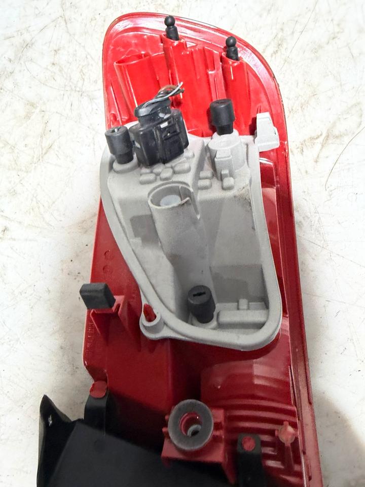 Audi A4 B8 8K Avant LED Heckleuchte Rückleuchte Leuchte Hinten – Bild 15
