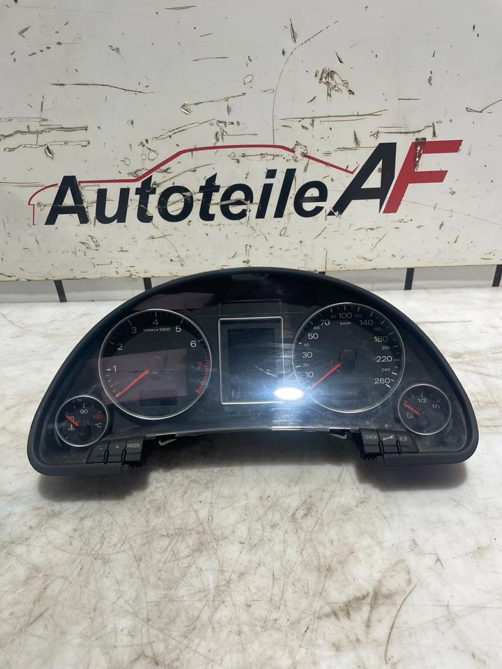 Audi A4 B7 8E Tacho Tachometer Kombiinstrument 8E0920900Q