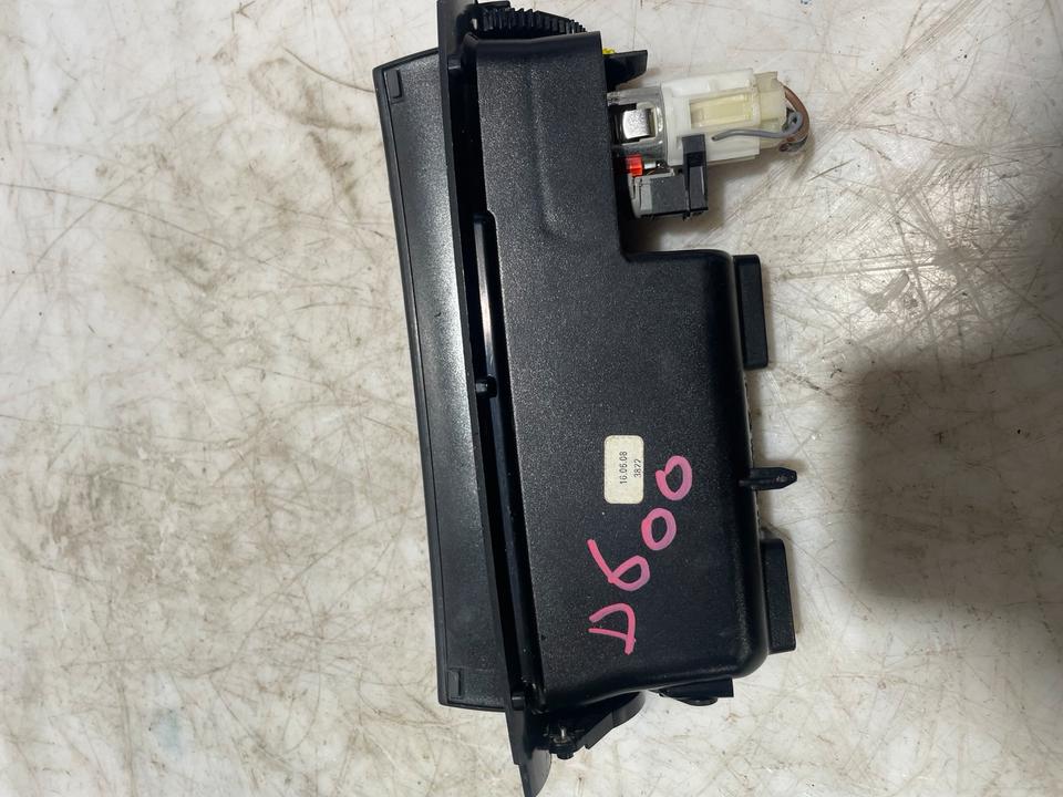 VW Passat CC B6 3C Ablagefach Aschenbecher 3C0857961 – Bild 3