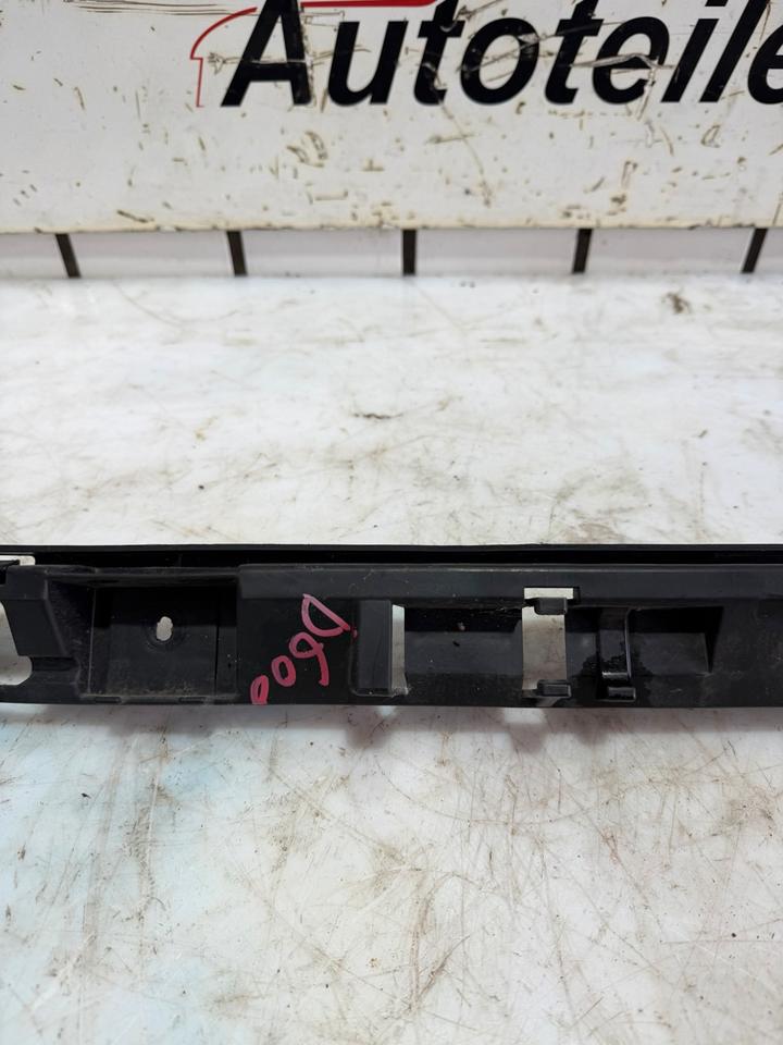 VW Passat CC Stoßstange Träger Halter Hinten 3C8807863B – Bild 2