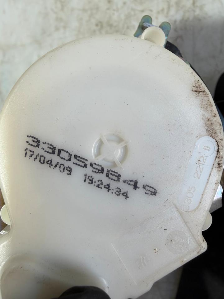 BMW 3er E81 E87 E90 Sicherheitsgurt Gurt Vorne 9117219 9117220 – Bild 13