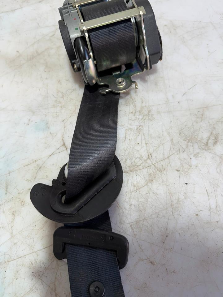 Peugeot 308 I T7 Sicherheitsgurt Gurt Vorne 8233025 8231119 – Bild 10