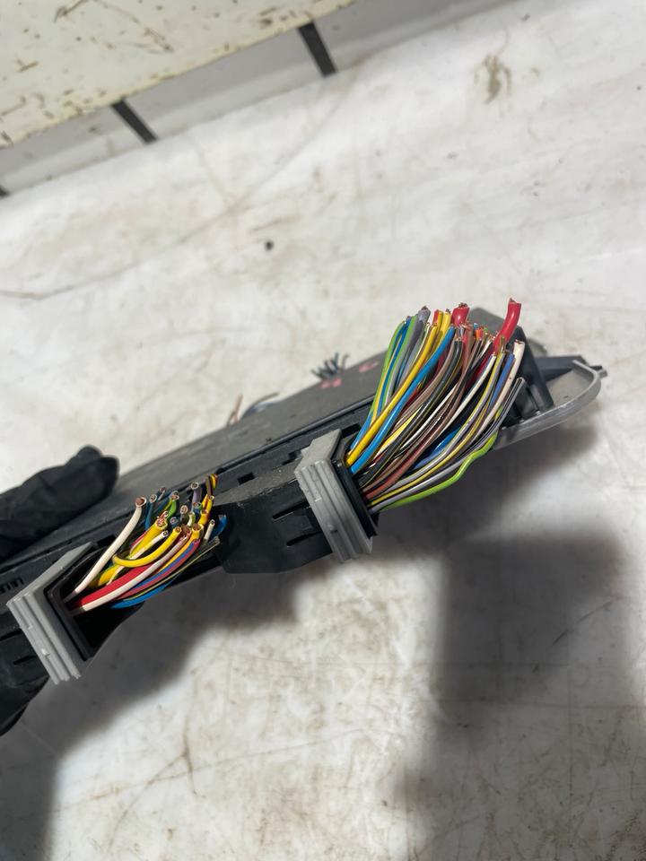 BMW 5er F10 F11 Lichtmodul Steuergerät Fußraum Modul 9251976 – Bild 5