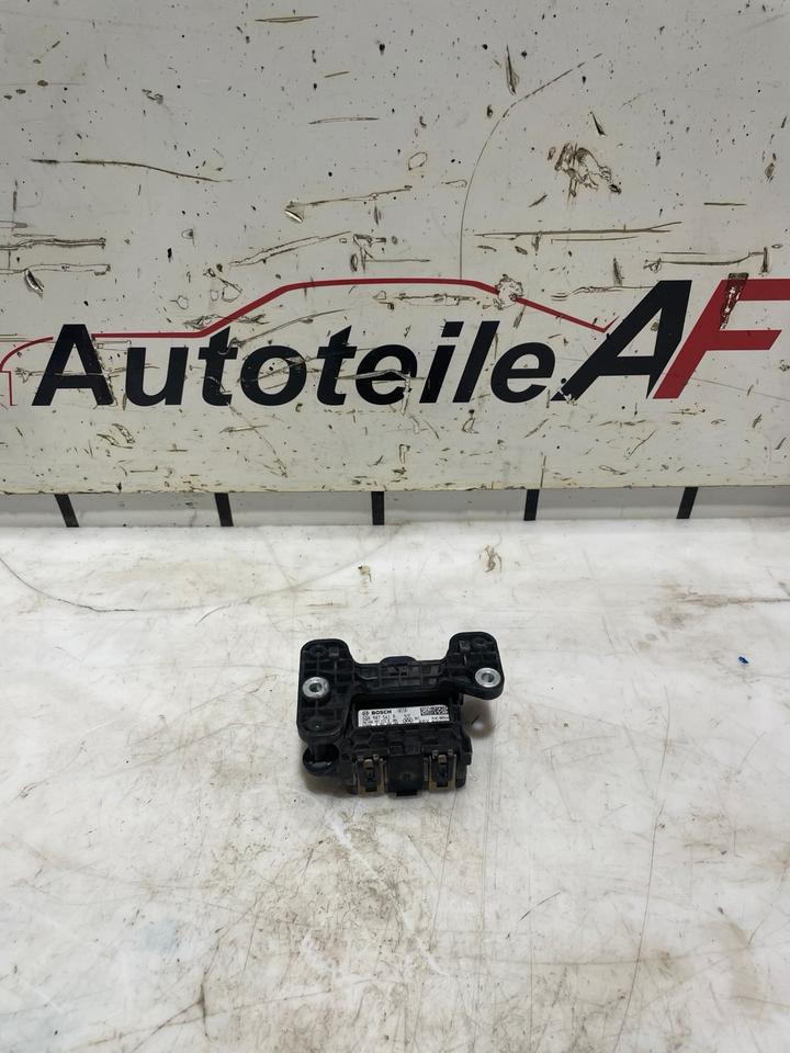 VW Touran 5T1 Radarsensor Radar Steuergerät 5QA907561A