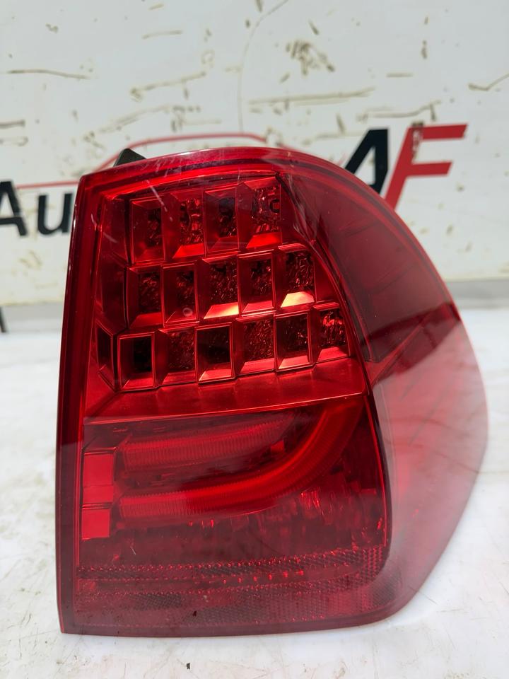 BMW 3er E91 LCI Facelift LED Heckleuchte Rückleuchte Hinten – Bild 3