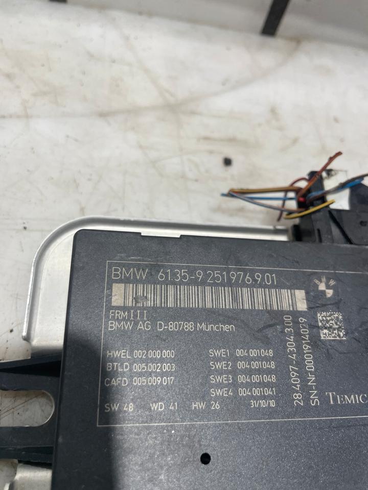 BMW 5er F10 F11 Lichtmodul Steuergerät Fußraum Modul 9251976 – Bild 4