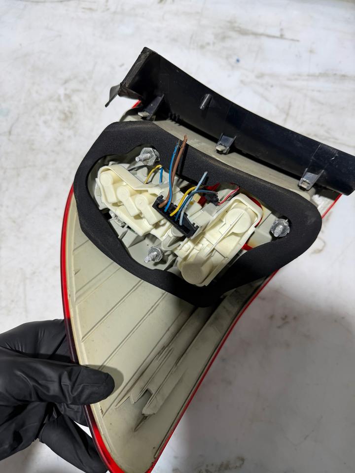 BMW 3er E91 LCI Facelift LED Heckleuchte Rückleuchte Hinten – Bild 6