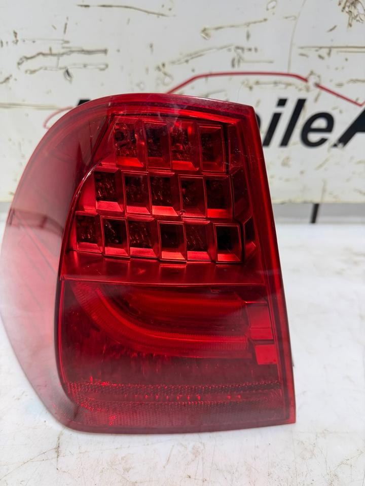 BMW 3er E91 LCI Facelift LED Heckleuchte Rückleuchte Hinten – Bild 9