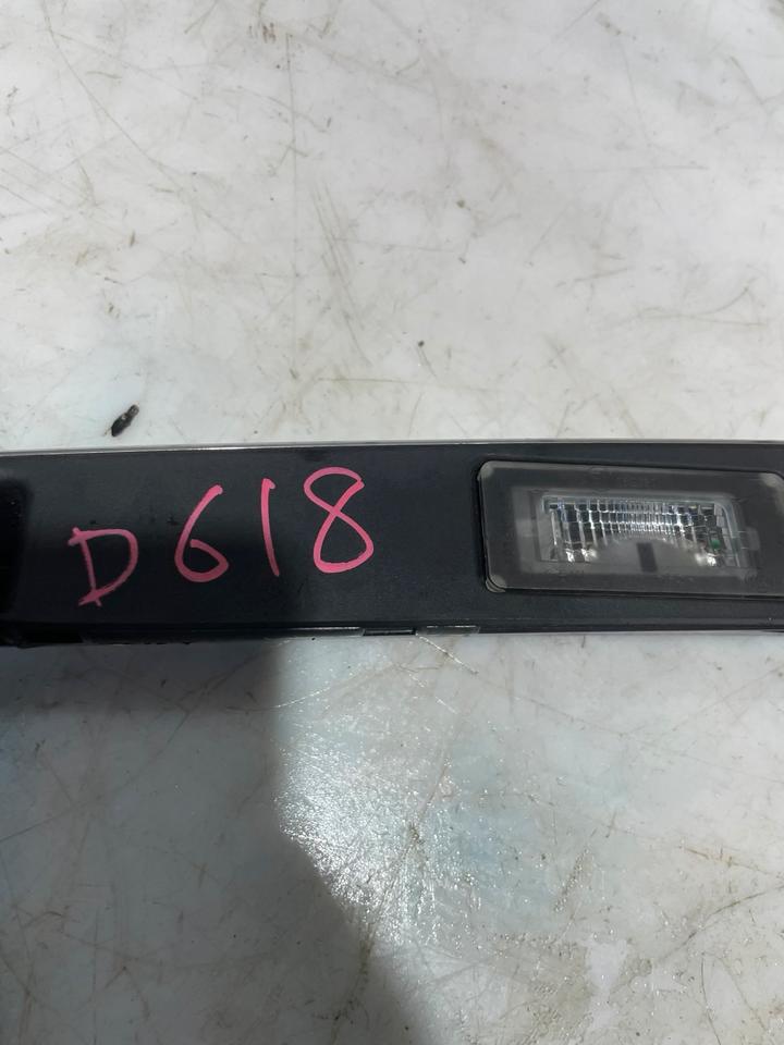 Mini Cooper S R55 R56 Heckklappe Griffleiste Hinten 7151140 – Bild 5