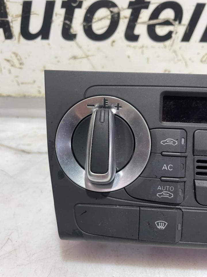 Audi A3 8P Klimabedienteil Bedienteil Klima 8P0820043BG – Bild 5