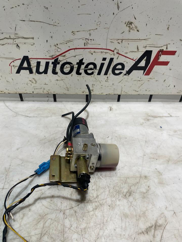 BMW 7er E65 E66 Zuziehhilfe Heckklappe Hydraulikpumpe 7015009