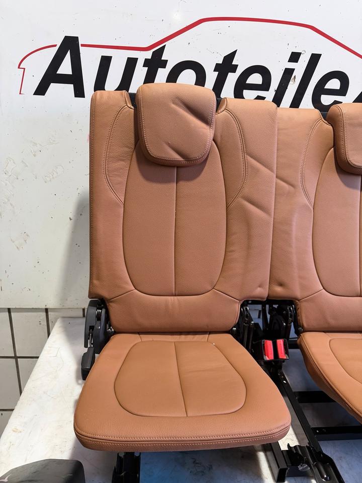BMW 2er F46 Gran Tourer Sitze Ledersitze Sitzausstattung Hinten – Bild 13