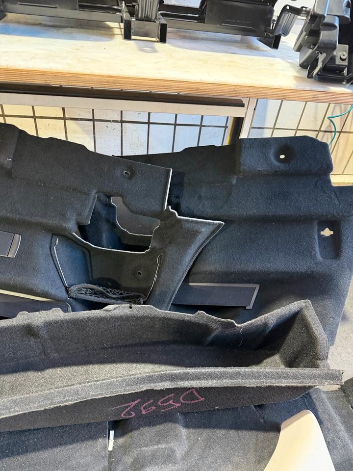 BMW 2er F46 Gran Tourer Sitze Ledersitze Sitzausstattung Hinten – Bild 9