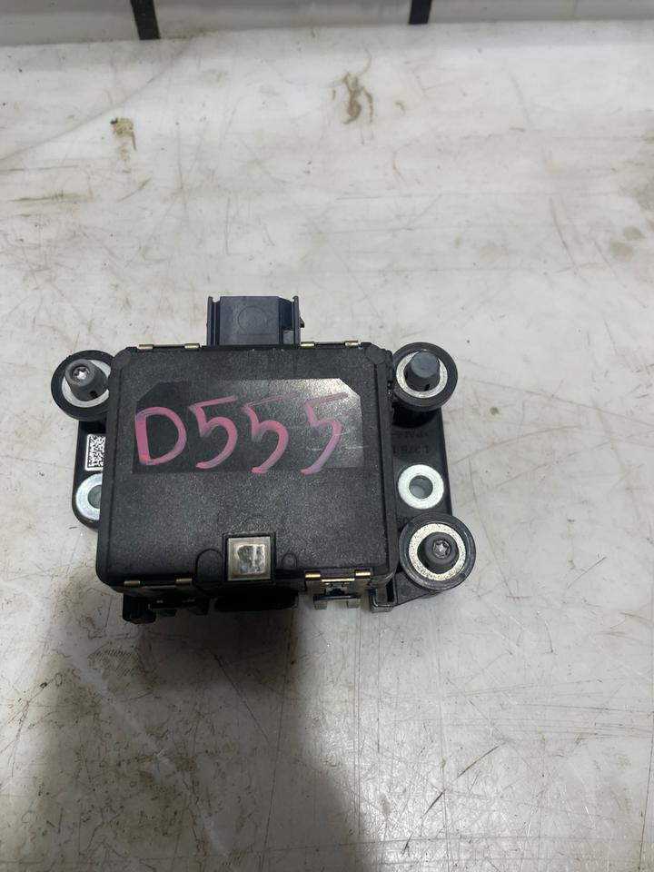 VW Touran 5T1 Radarsensor Radar Steuergerät 5QA907561A – Bild 5