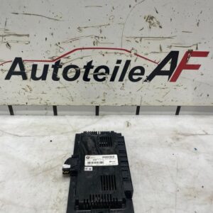 BMW 3er E90 E91 FRM Fußraummodul Steuergerät 6827064