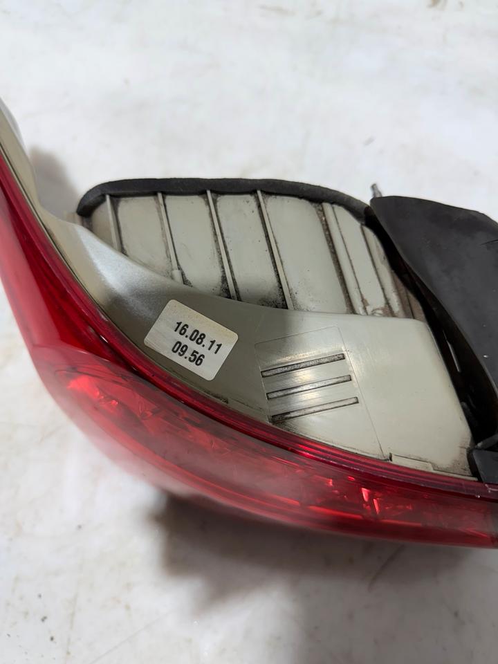 BMW 3er E92 LCI Heckleuchte Rückleuchte Hinten Rechts Links – Bild 14