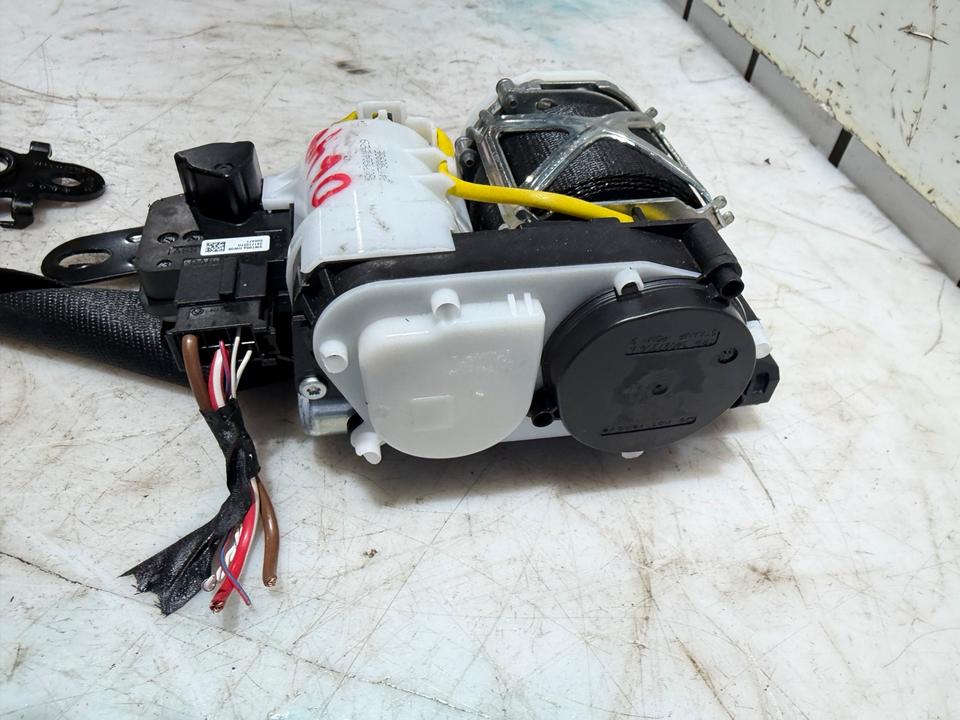 BMW 5er G30 G31 Sicherheitsgurt Gurt Vorne 7430115 7430116 – Bild 13