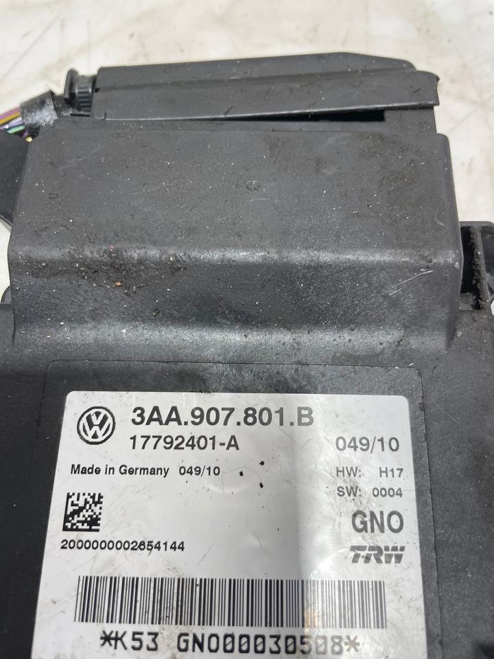 VW Tiguan 5N Steuergerät Parkbremse Feststellbremse 3AA907801B – Bild 3
