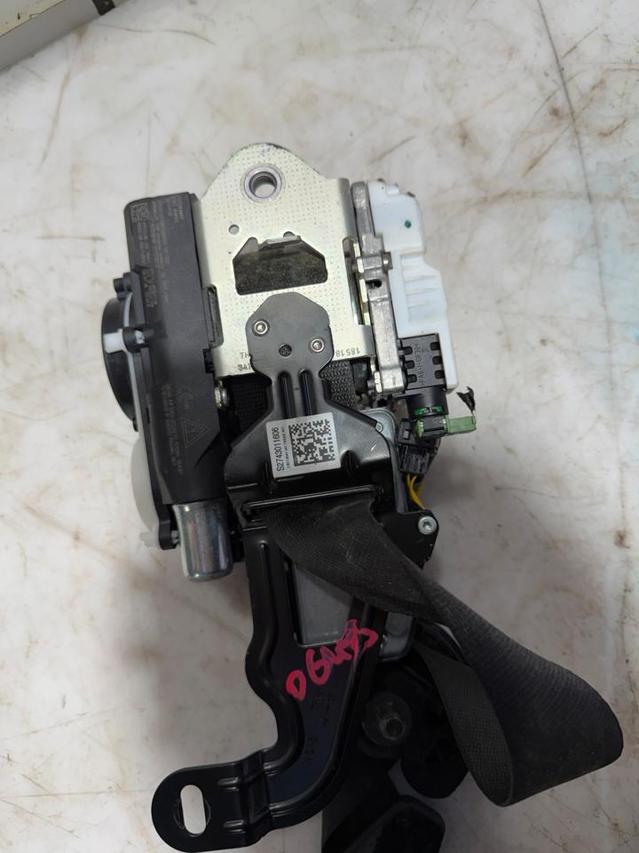 BMW 5er G30 G31 Sicherheitsgurt Gurt Vorne 7430115 7430116 – Bild 7