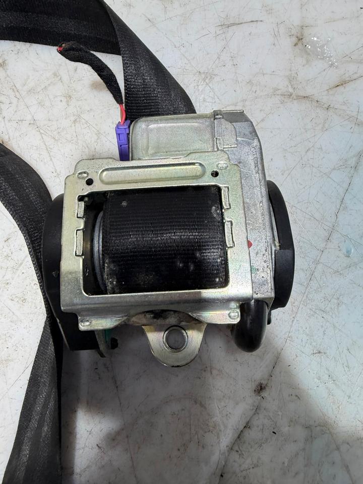 Audi A6 4F C6 Sicherheitsgurt Gurt Vorne 4F0857705A 4F0857706A – Bild 8