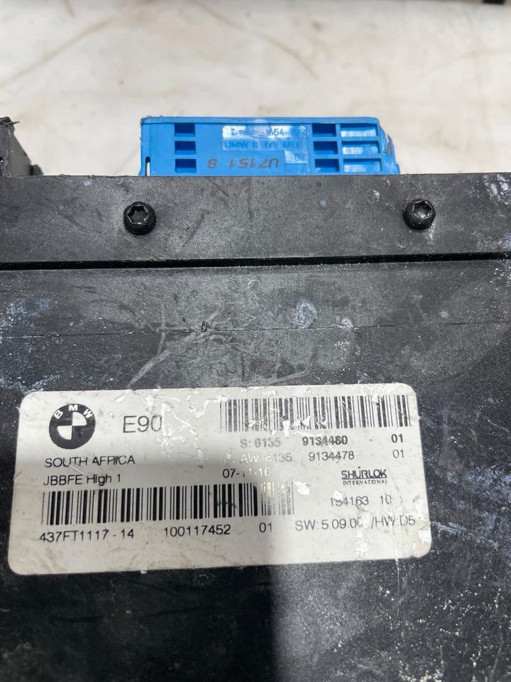 BMW 3er E90 E91 Komfortsteuergerät Bordnetzsteuergerät 9134480 – Bild 3
