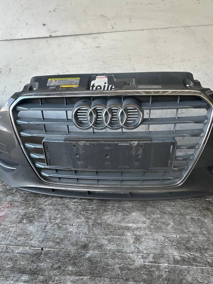 Audi A3 8V Stoßstange Frontschürze Stoßfänger Vorne LY1P – Bild 7