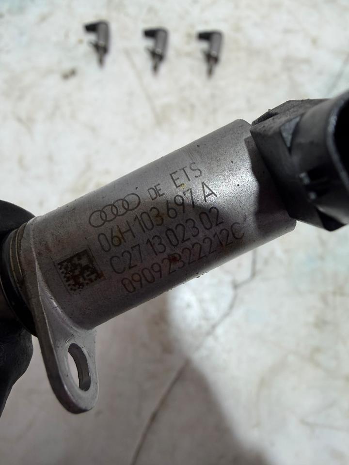 VW Audi 1.8 2.0 TFSI Steuerventil Ventile Nockenwelle 06H103697A – Bild 6