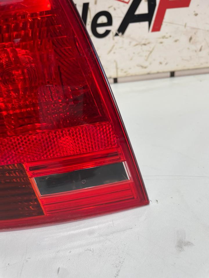 Audi A4 B7 8E Limousine Heckleuchte Rückleuchte Leuchte Hinten – Bild 13