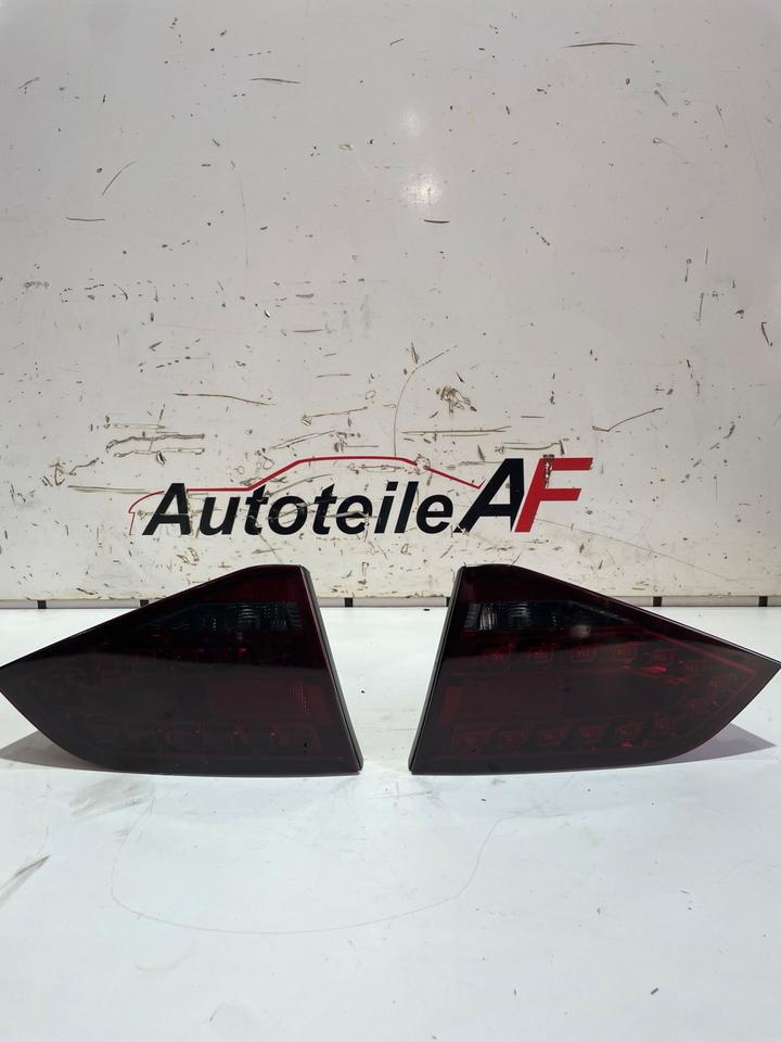 Audi A4 B8 8K Limousine LED Heckleuchte Rückleuchte Hinten