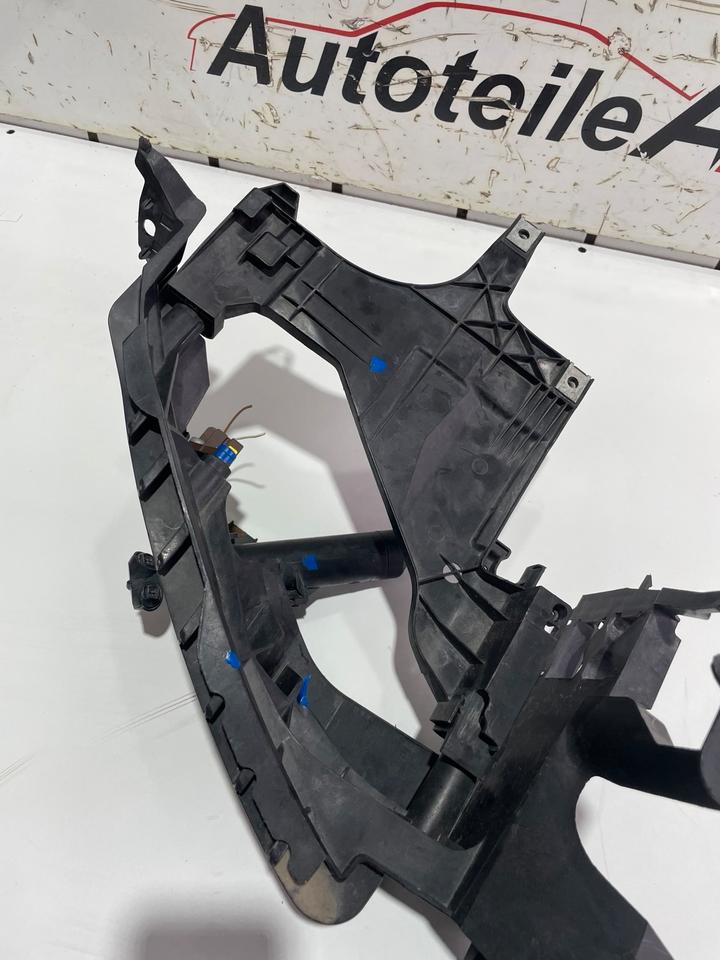 Audi A4 B8 8K Facelift Scheinwerfer Aufnahme Halter 8K0805608B – Bild 2