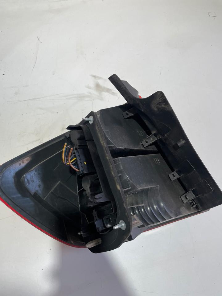 BMW X1 E84 Heckleuchte Rückleuchte Leuchte Hinten Links Rechts – Bild 11