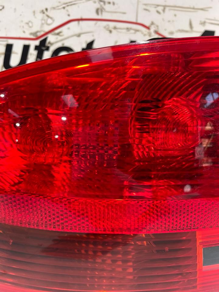 Audi A4 B7 8E Limousine Heckleuchte Rückleuchte Leuchte Hinten – Bild 15