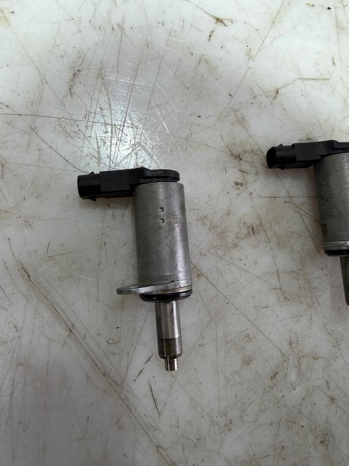 VW Audi 1.8 2.0 TFSI Steuerventil Ventile Nockenwelle 06H103697A – Bild 4