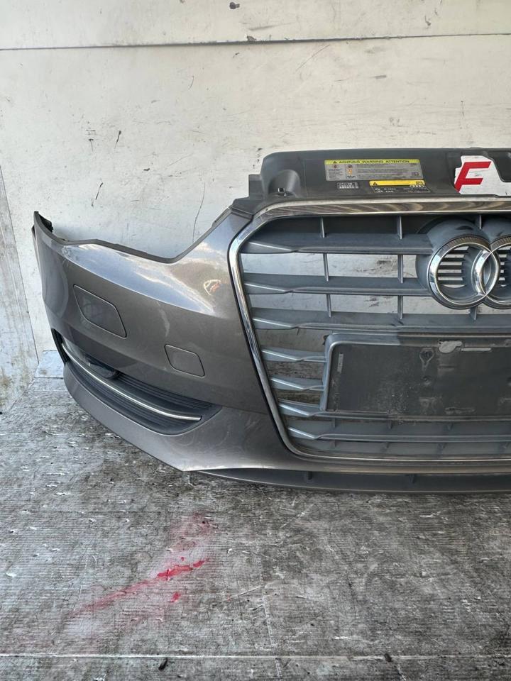 Audi A3 8V Stoßstange Frontschürze Stoßfänger Vorne LY1P – Bild 8