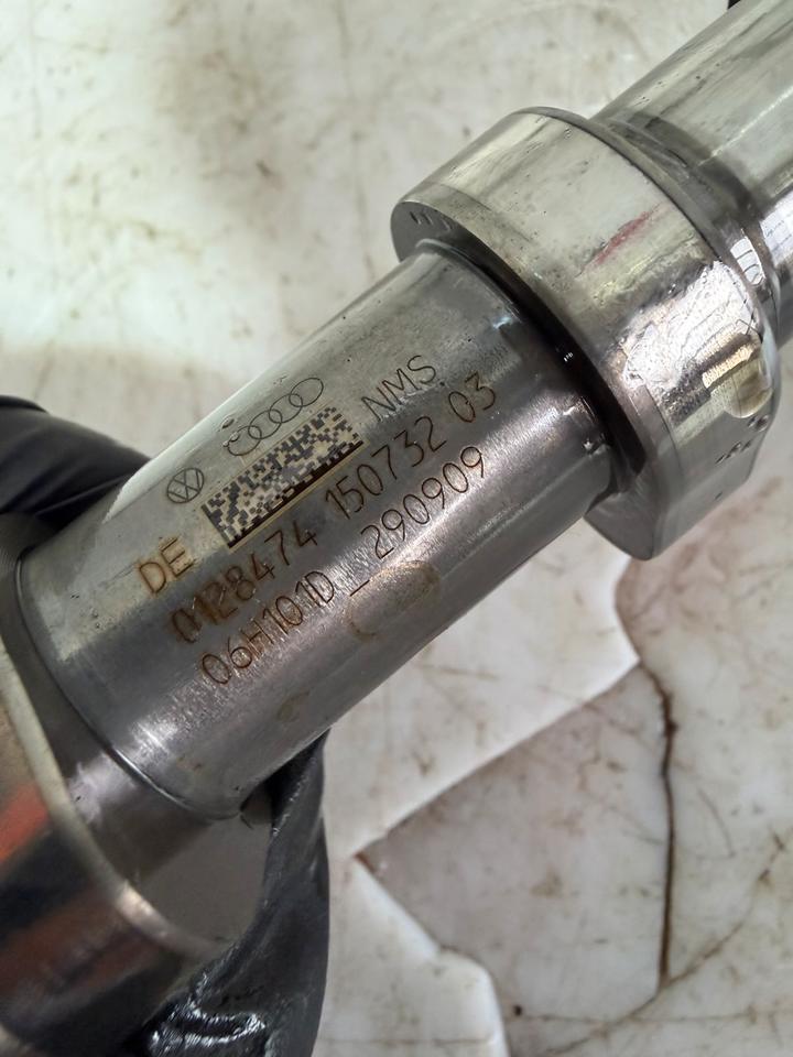 Audi A4 A5 8T B8 8K Einlass Auslass Nockenwelle 06H101D – Bild 6