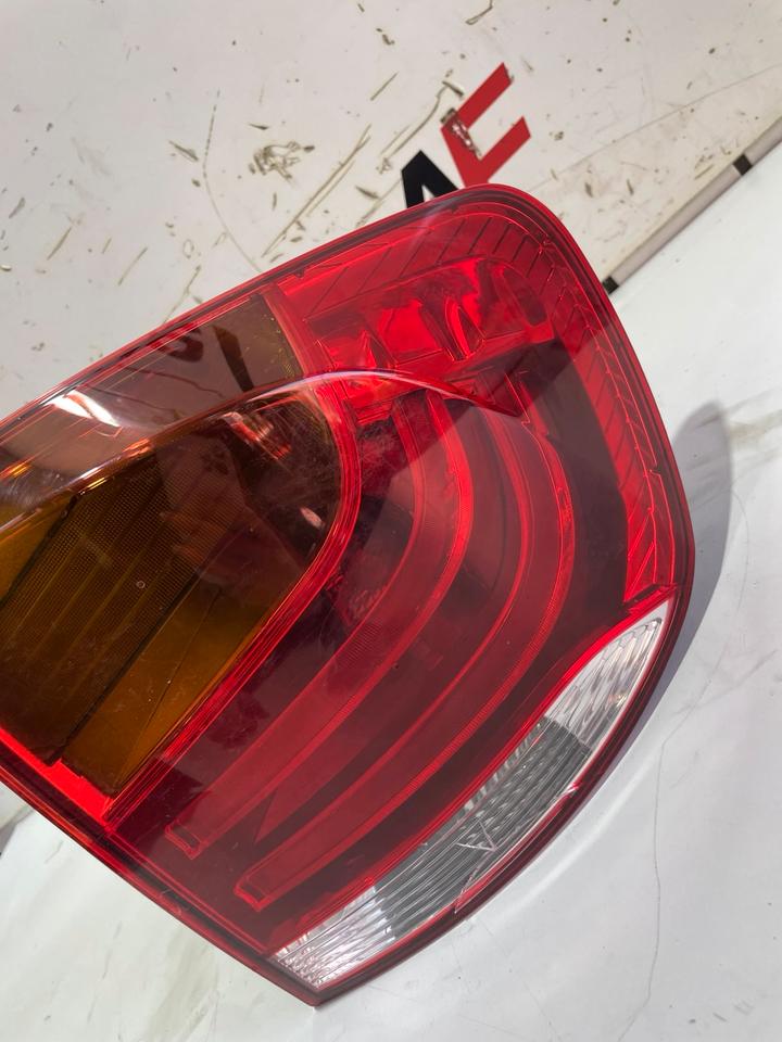 BMW X1 E84 Heckleuchte Rückleuchte Leuchte Hinten Links Rechts – Bild 3