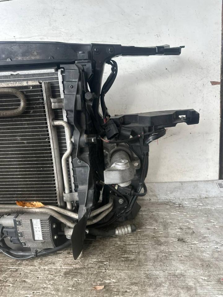 Audi S4 B6 8E 4.2 Schlossträger Frontmaske Kühlerpaket Vorne – Bild 3