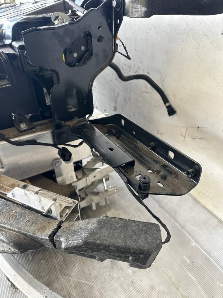 BMW Z4 G29 Schlossträger Frontmaske Kühlerpaket Vorne – Bild 7