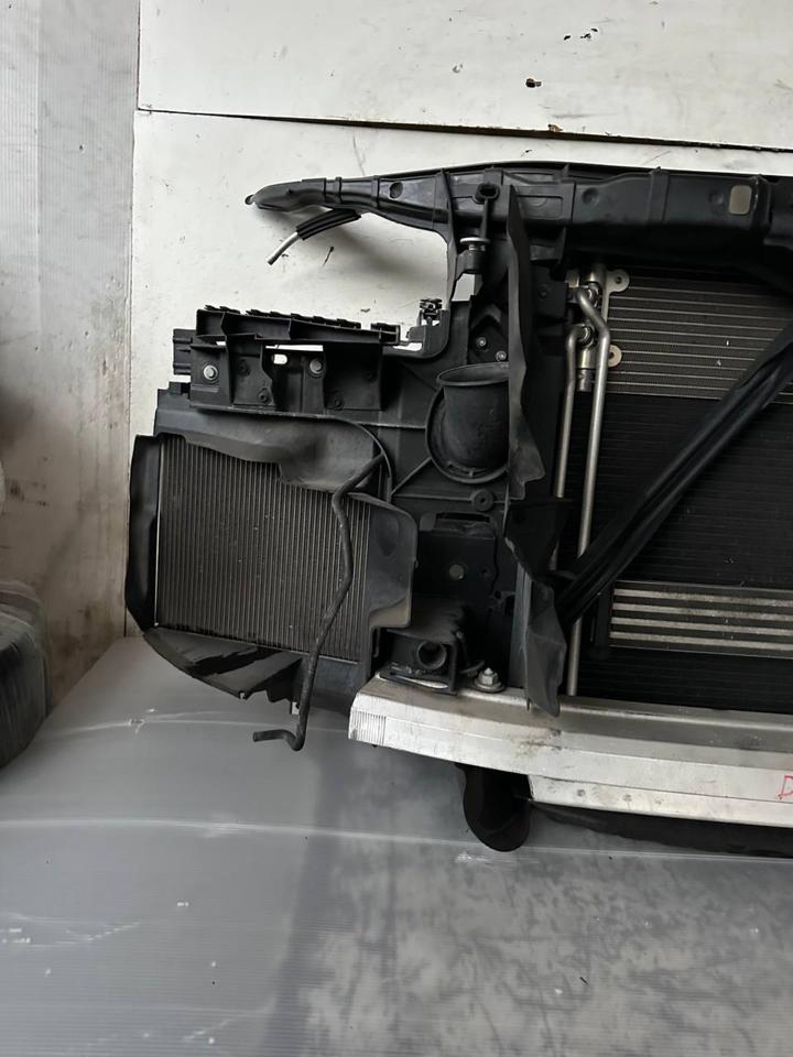 Audi Q7 4L Schlossträger Frontmaske Kühlerpaket Vorne – Bild 5