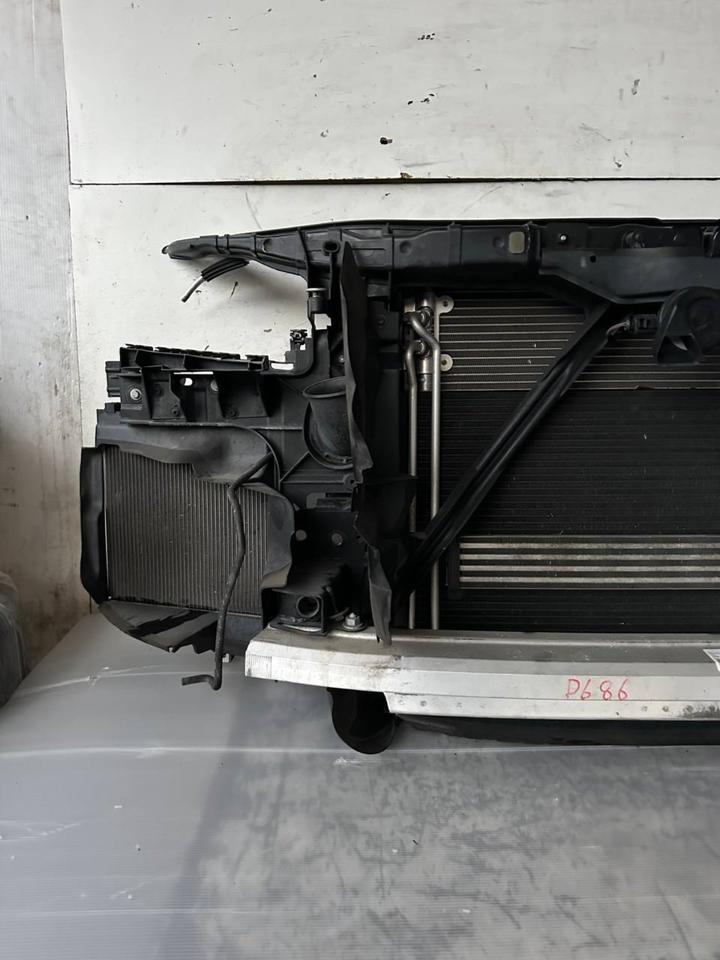 Audi Q7 4L Schlossträger Frontmaske Kühlerpaket Vorne – Bild 10