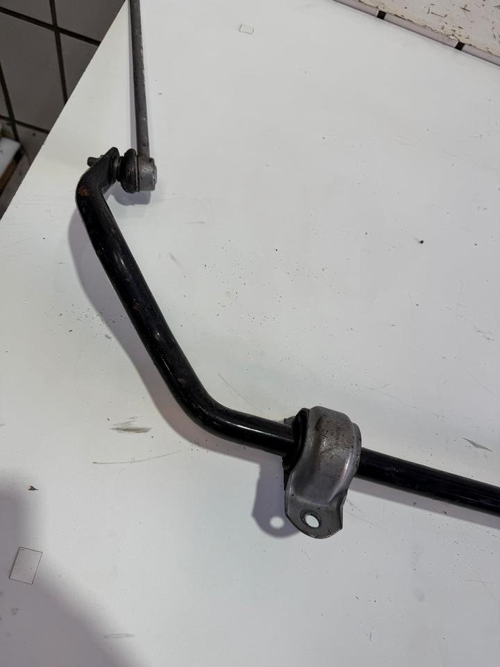 BMW Z4 G29 Stabilisator Stabi Gummilager Vorne 31305A56448 – Bild 3