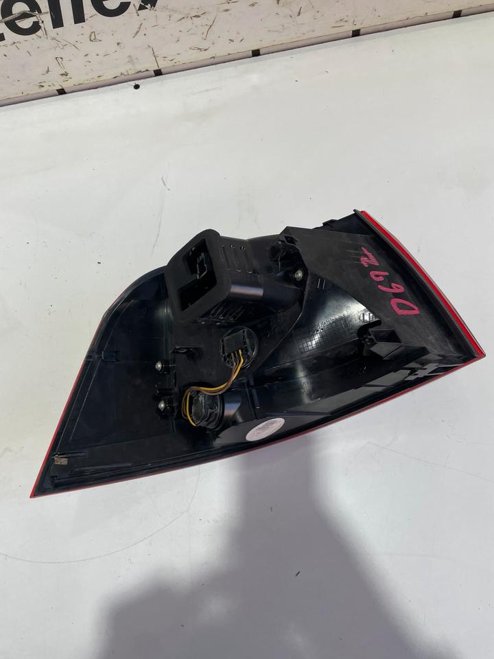 VW Golf 6 VI Cabrio LED Heckleuchte Rückleuchte Leuchte Hinten – Bild 9