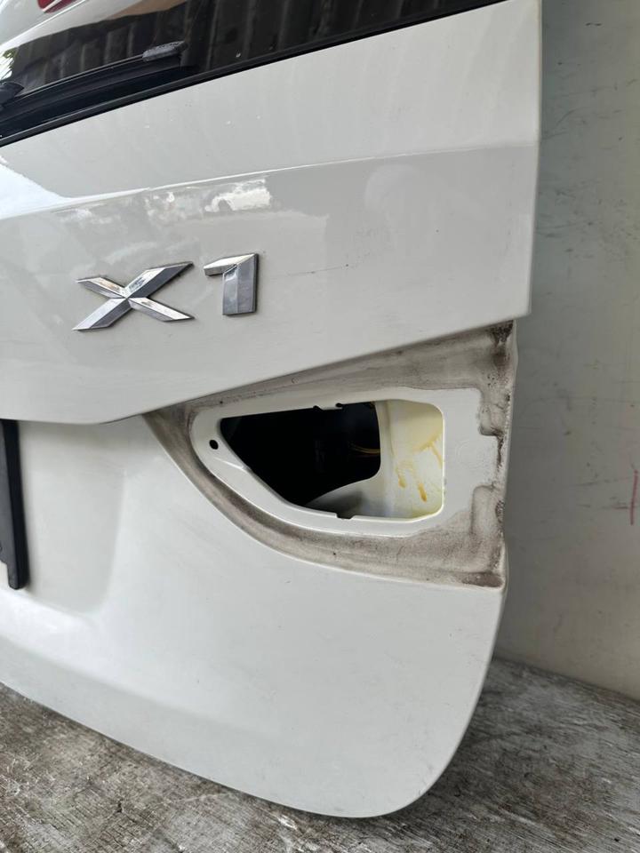 BMW X1 E84 Heckklappe Kofferraumdeckel Deckel Hinten 300 – Bild 8