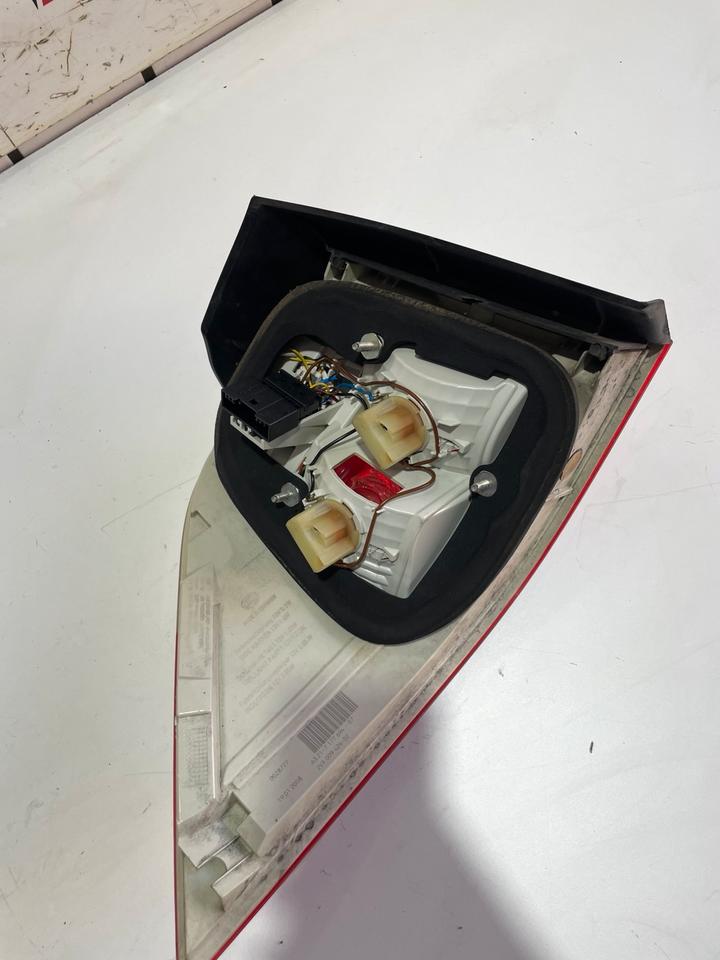 BMW 5er E61 LCI Heckleuchte Rückleuchte Hinten Rechts Links – Bild 9