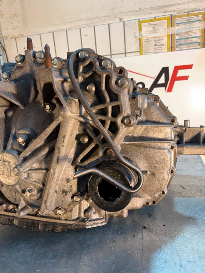 Mitsubishi Outlander 2.4 4B12 4WD Allrad Automatikgetriebe – Bild 8