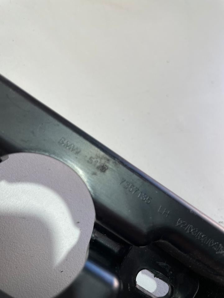 BMW 7er G11 G12 Seitenschweller Halter Träger 7357135 7357136 – Bild 7