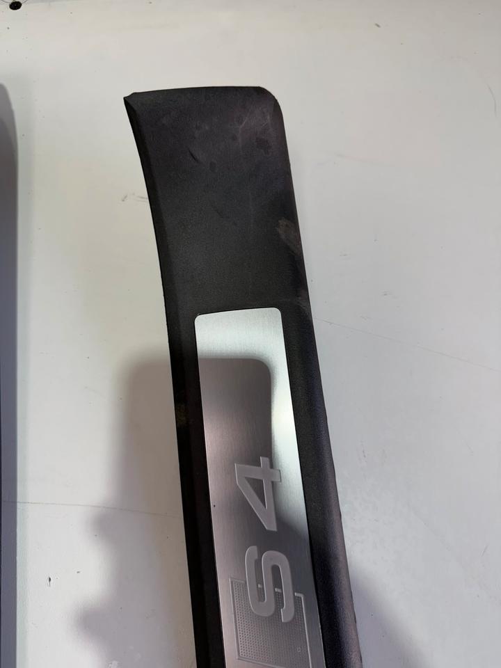 Audi S4 B6 8E Einstiegsleiste Zierleisten Vorne Hinten 8E0853376A – Bild 6