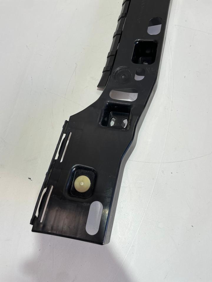 BMW 7er G11 G12 Seitenschweller Halter Träger 7357137 7357138 – Bild 10