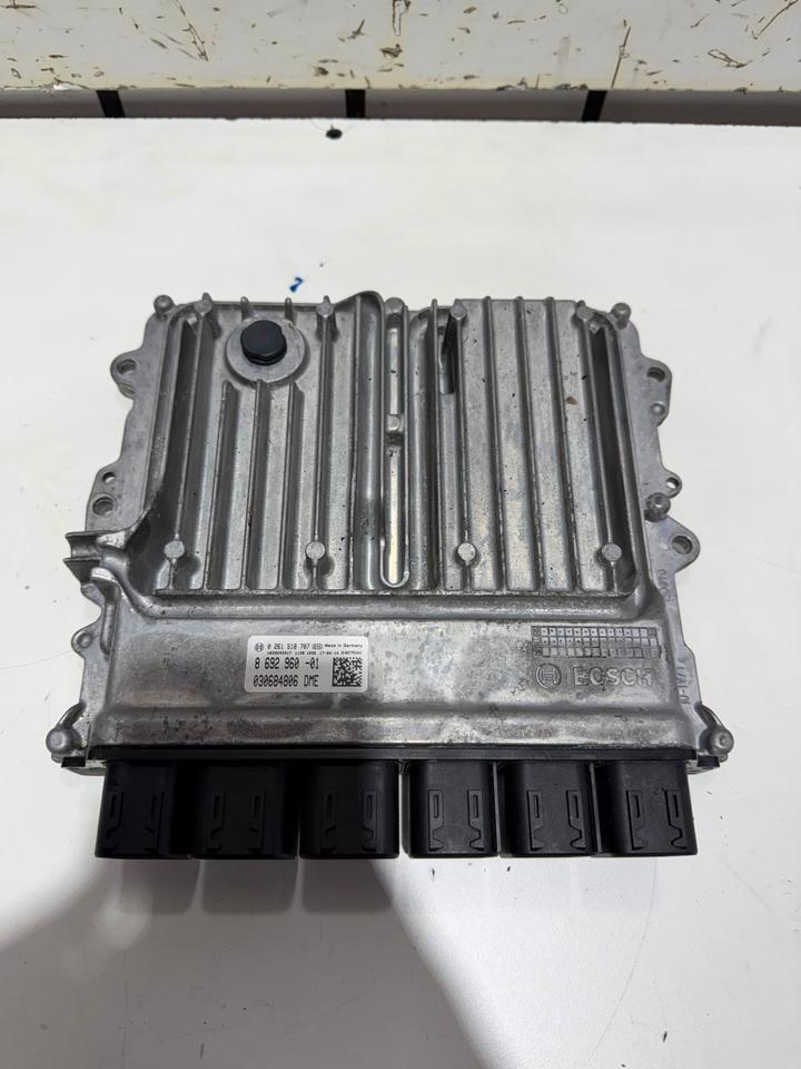 BMW 7er G11 G12 Motorsteuergerät Grundsteuergerät DME 8692960 – Bild 2